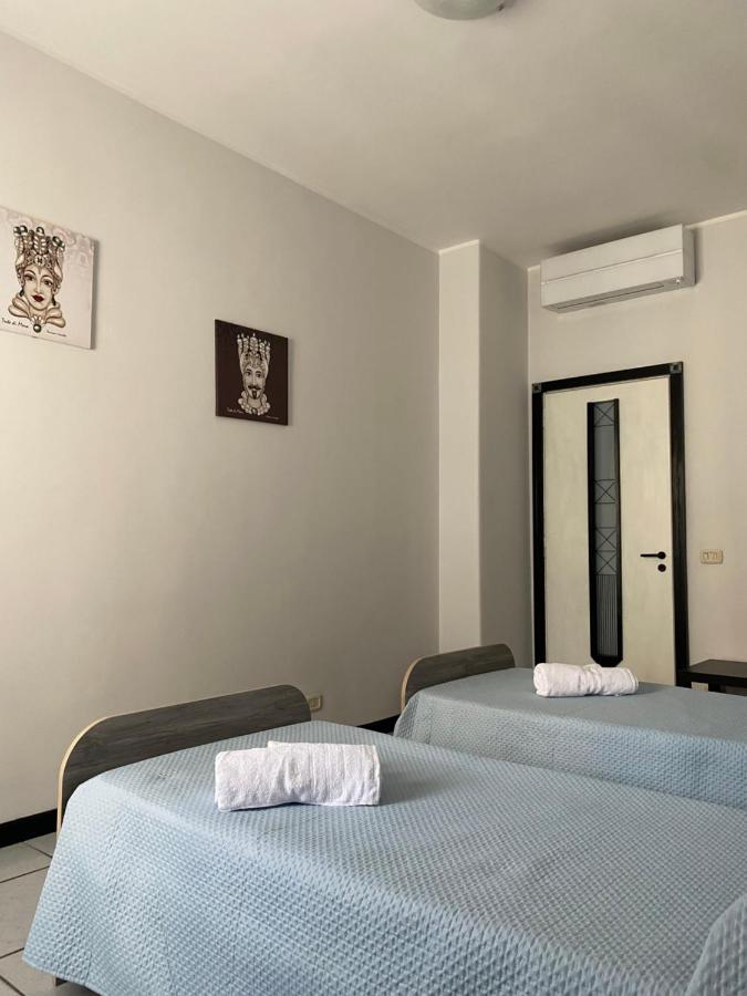 Il Girasole Apartment Catania Luaran gambar