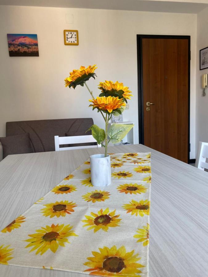 Il Girasole Apartment Catania Luaran gambar
